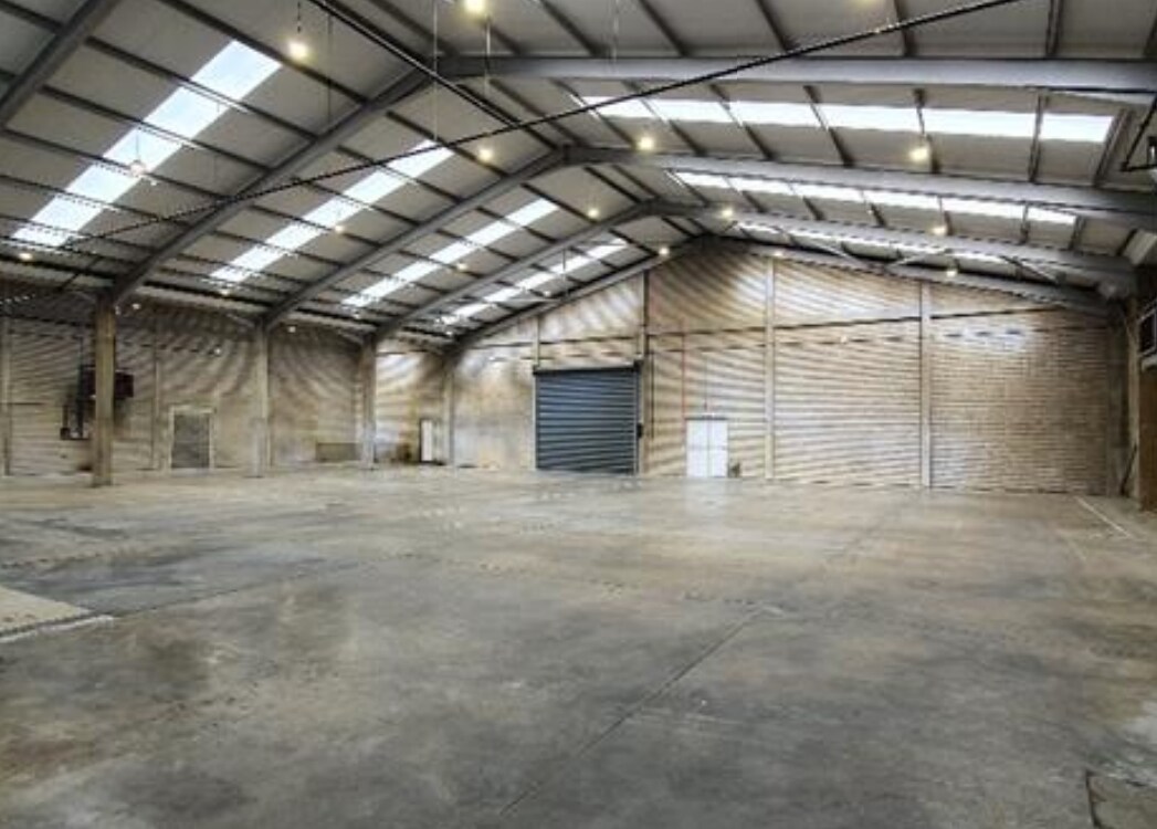 Shamblehurst Ln, Southampton, HAM SO30 2FY - Lot 19 & 20 - - Photo intérieure - Image 2 of 3