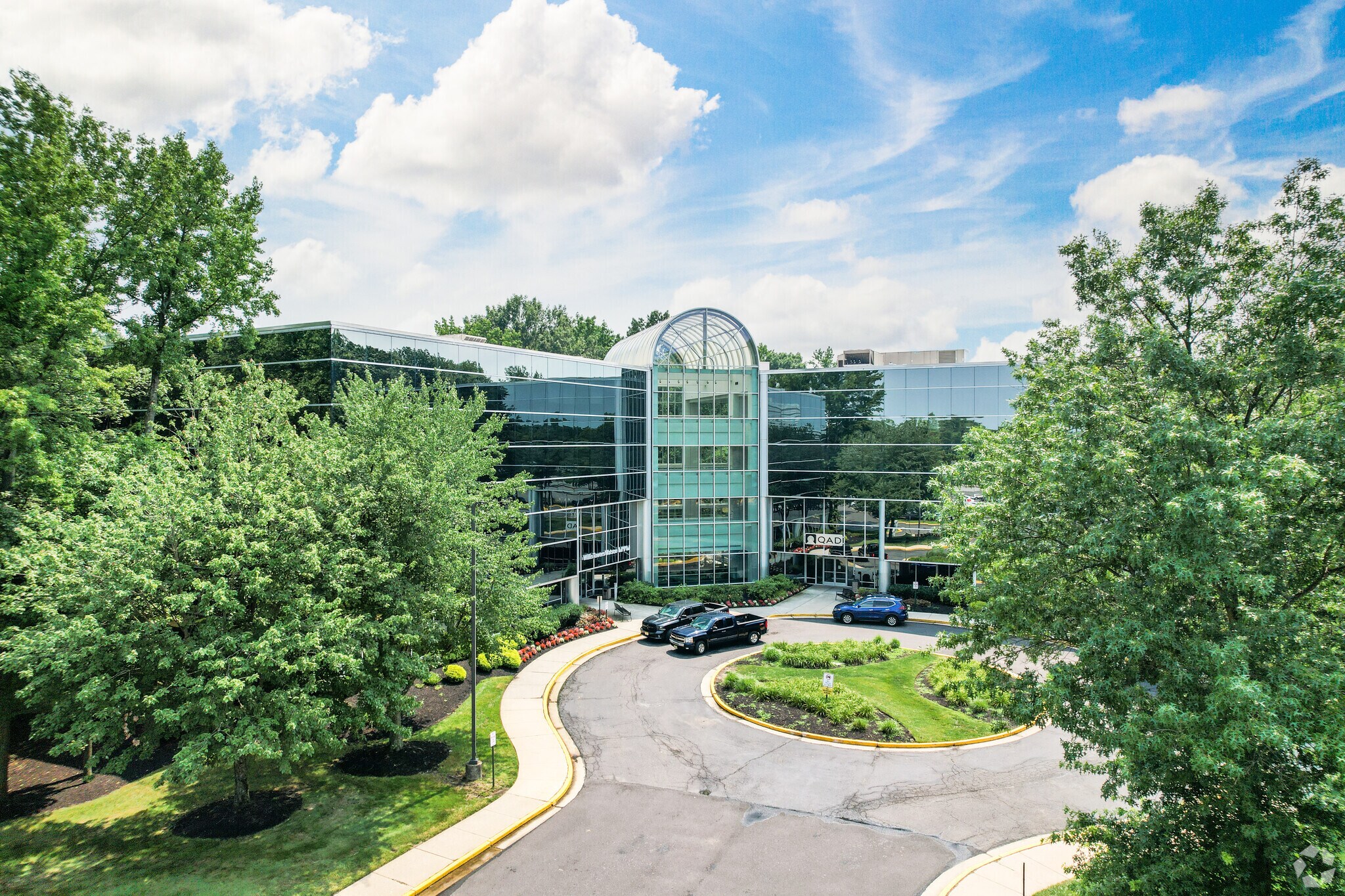 10000 Midlantic Dr, Mount Laurel, NJ à louer Photo principale– Image 1 sur 7