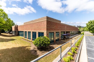 2015 Vaughn Rd, Kennesaw, GA à vendre Photo de l’immeuble– Image 1 sur 8