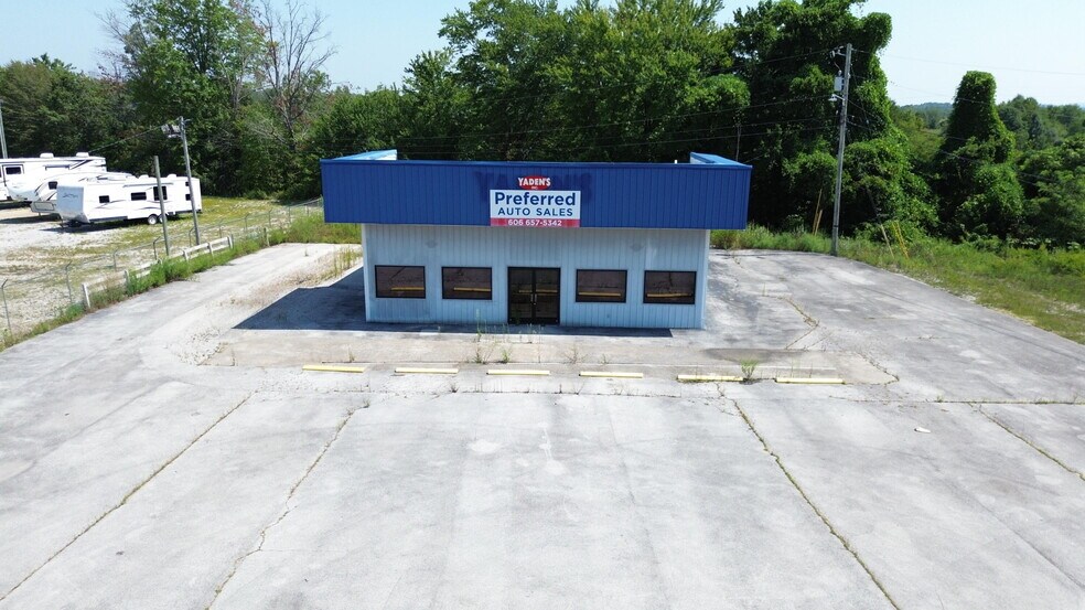 3100 S Laurel Rd, London, KY à vendre - Photo principale – Image 1 sur 3