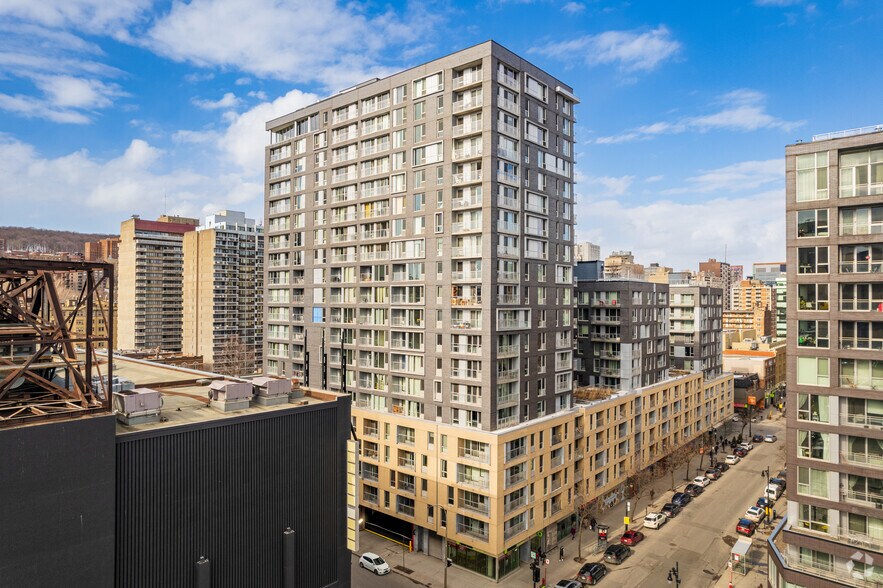 2173 Rue Sainte-Catherine O, Montréal, QC à vendre - Photo de l’immeuble – Image 3 sur 8