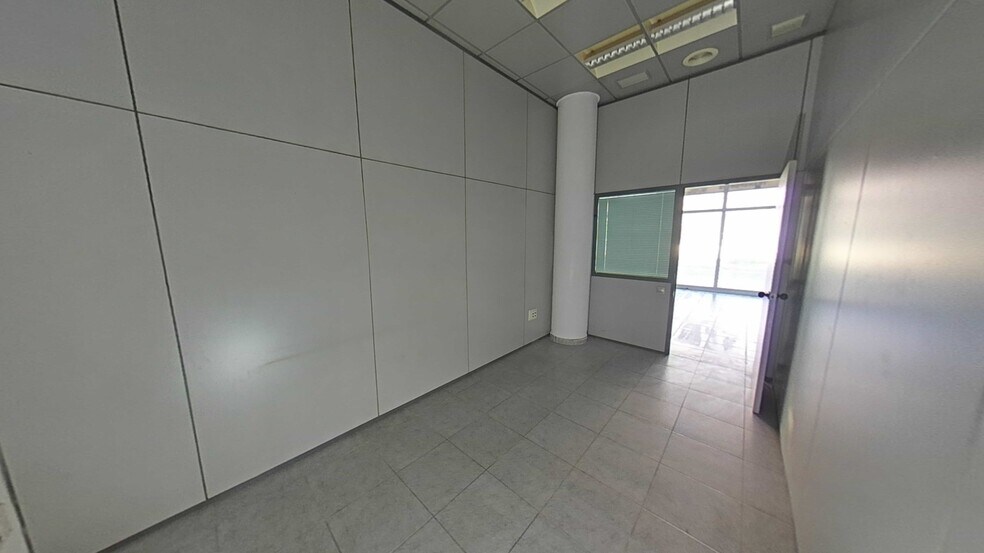 View Photo
