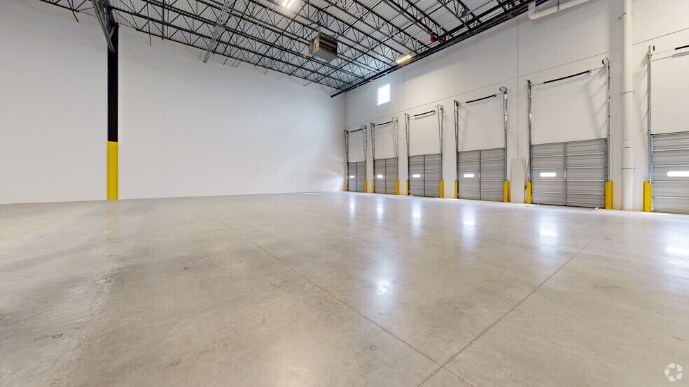 2080 S AW Grimes Blvd, Round Rock, TX à louer - Numérisation 3D Matterport – Image 3 sur 14