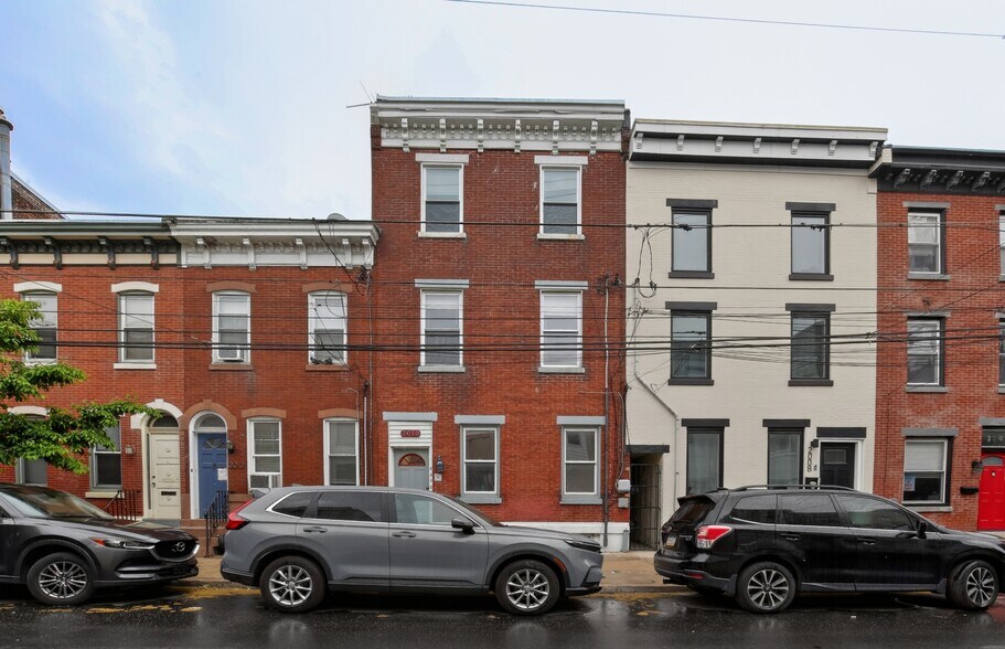 2010 E York St, Philadelphia, PA à vendre - Photo de l’immeuble – Image 1 sur 2