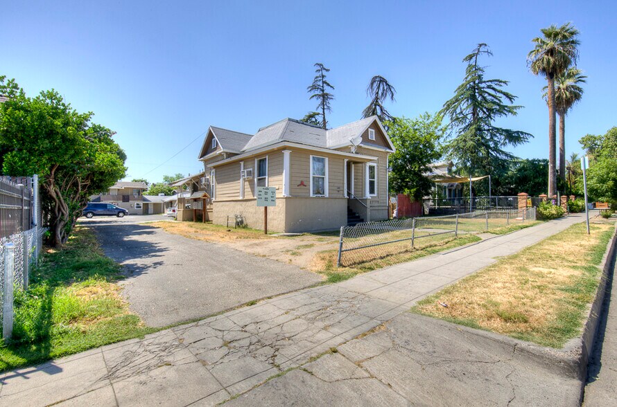 329 N Glenn Ave, Fresno, CA à vendre - Photo de l’immeuble – Image 3 sur 30