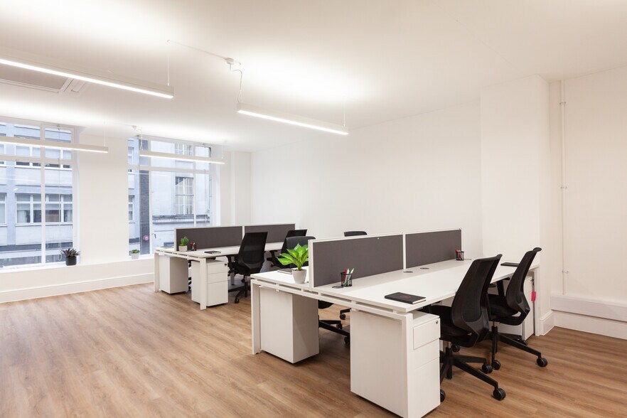 20 Margaret St, Londres à louer - Photo de l’immeuble – Image 2 sur 34