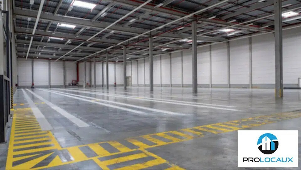 Industriel/Logistique dans Soissons à louer - Photo de l’immeuble – Image 3 sur 5