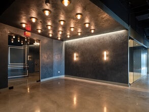 1055 Howell Mill Rd, Atlanta, GA à louer Photo intérieure– Image 1 sur 27
