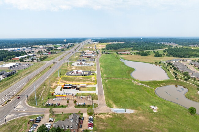 Plus de détails pour 456 Lakeland Dr, Flowood, MS - Terrain à vendre
