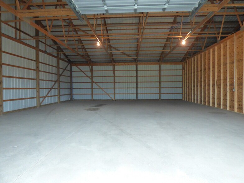 300 Nichols St, Saint Peter, MN à louer - Photo de l’immeuble – Image 2 sur 10