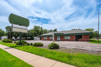 Plus de détails pour 521 W Grand Ave, Haysville, KS - Local commercial à louer