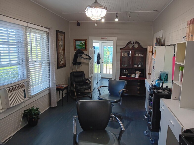 20799 W Pennsylvania Ave, Dunnellon, FL à vendre - Photo intérieure – Image 3 sur 8