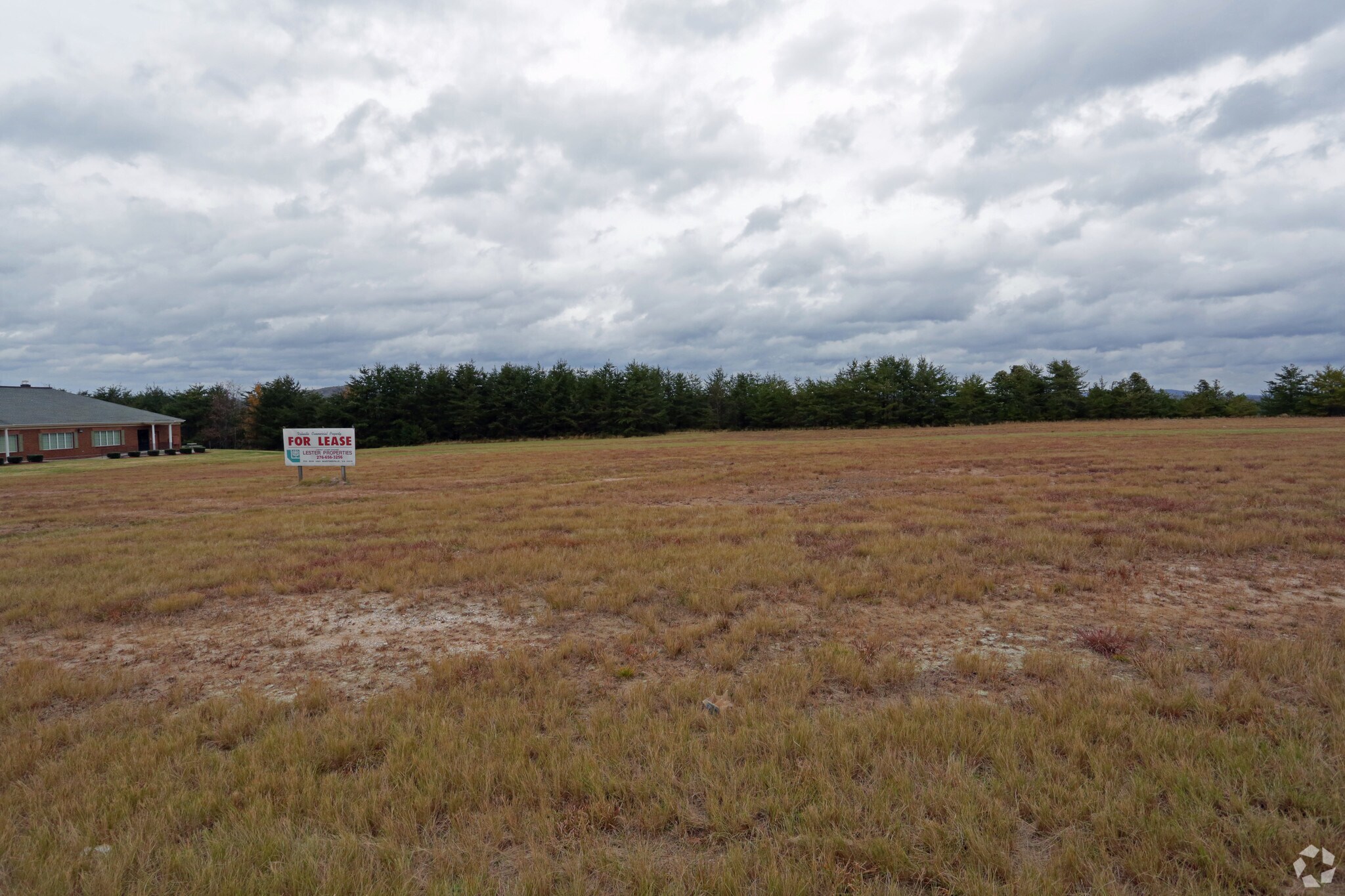300 W Commonwealth Blvd, Martinsville, VA à vendre Photo principale– Image 1 sur 6