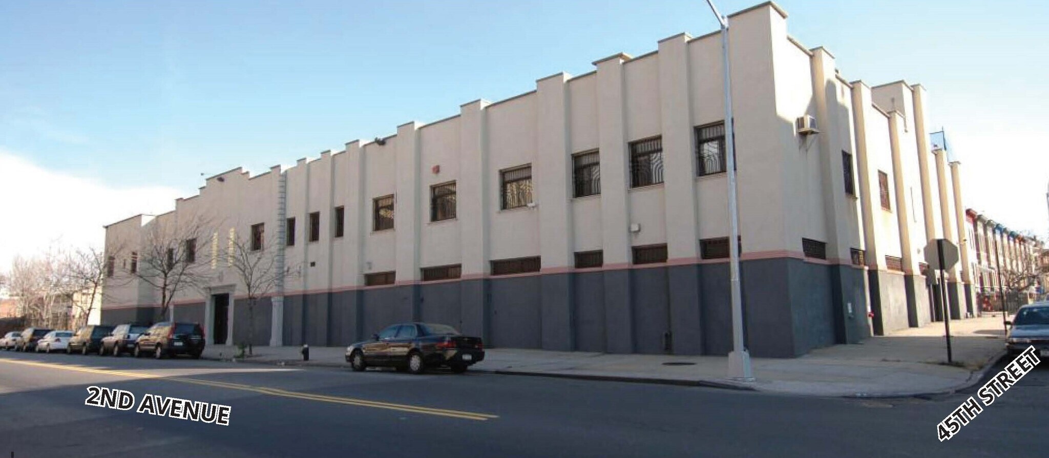 4401 2nd Ave, Brooklyn, NY à louer Photo principale– Image 1 sur 12