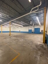 7620-7640 Tyler Blvd, Mentor, OH à louer Photo intérieure– Image 1 sur 11