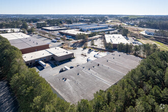 6675 Corners Industrial Ct, Peachtree Corners, GA - VUE AÉRIENNE  vue de carte