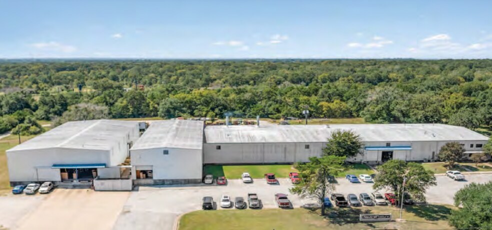 3904 N Texas Ave, Bryan, TX à louer - Photo de l’immeuble – Image 3 sur 11