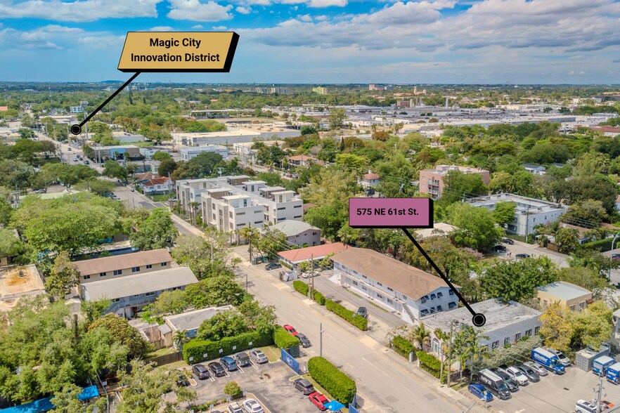 575 NE 61st St, Miami, FL à vendre - Photo de l’immeuble – Image 2 sur 18