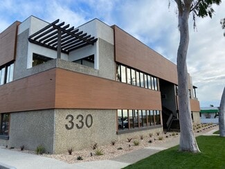 Plus de détails pour 330 N Wood Rd, Camarillo, CA - Industriel/Logistique à louer
