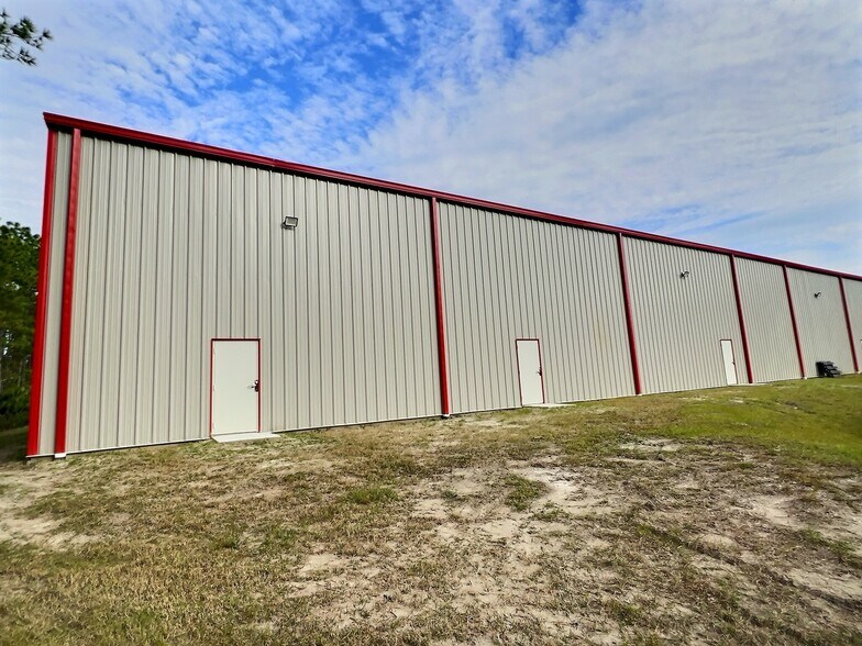 25 Railside Way, Palm Coast, FL à louer - Photo de l’immeuble – Image 3 sur 6
