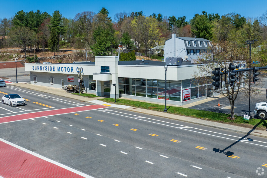 944 Main St, Holden, MA à vendre - Photo principale – Image 1 sur 7