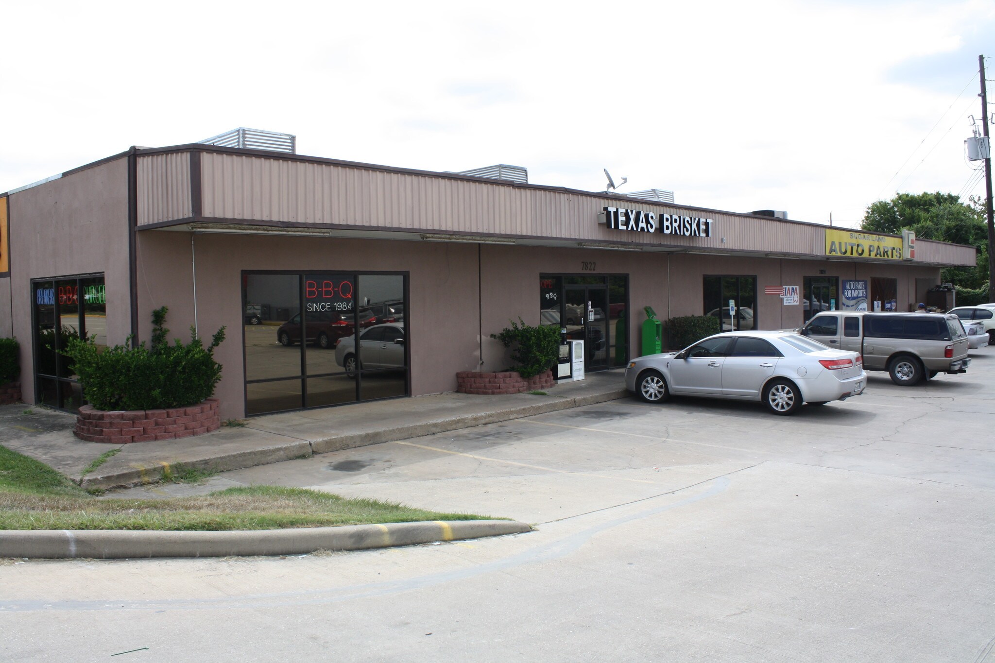 7822 Highway 90A, Sugar Land, TX à vendre Photo de l’immeuble– Image 1 sur 2
