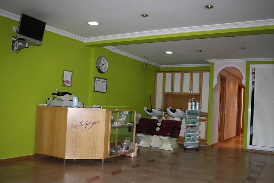 View Photo