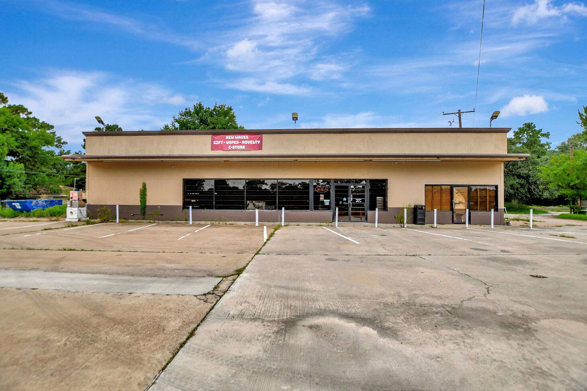 9240 State Highway 75 S, New Waverly, TX à vendre Photo principale– Image 1 sur 30