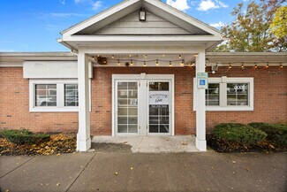 Plus de détails pour 42 S Main St, Churchville, NY - Local commercial à louer