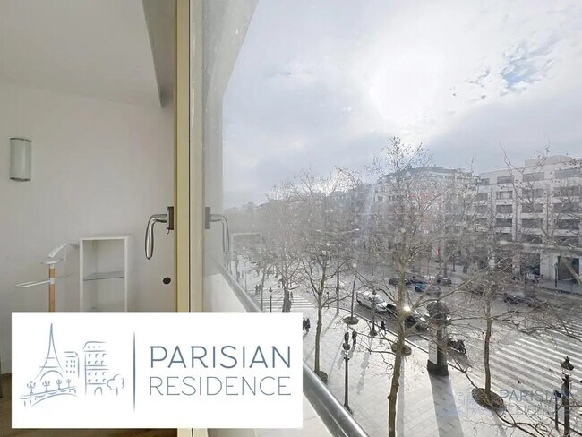 Plus de détails pour Local d’activités à vendre