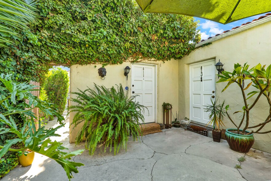 811 N Citrus Ave, Los Angeles, CA à vendre - Photo principale – Image 1 sur 31
