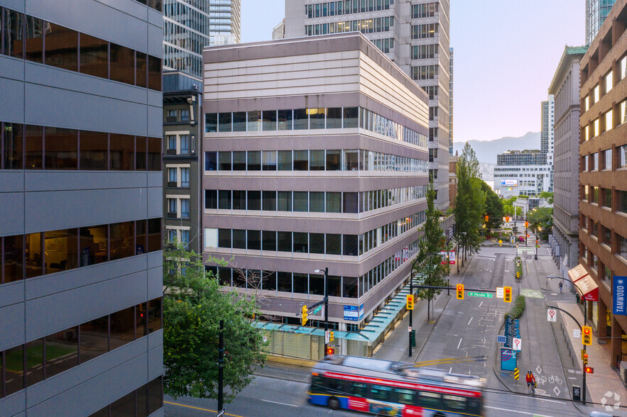 905 W Pender St, Vancouver, BC à louer - Photo principale – Image 1 sur 3