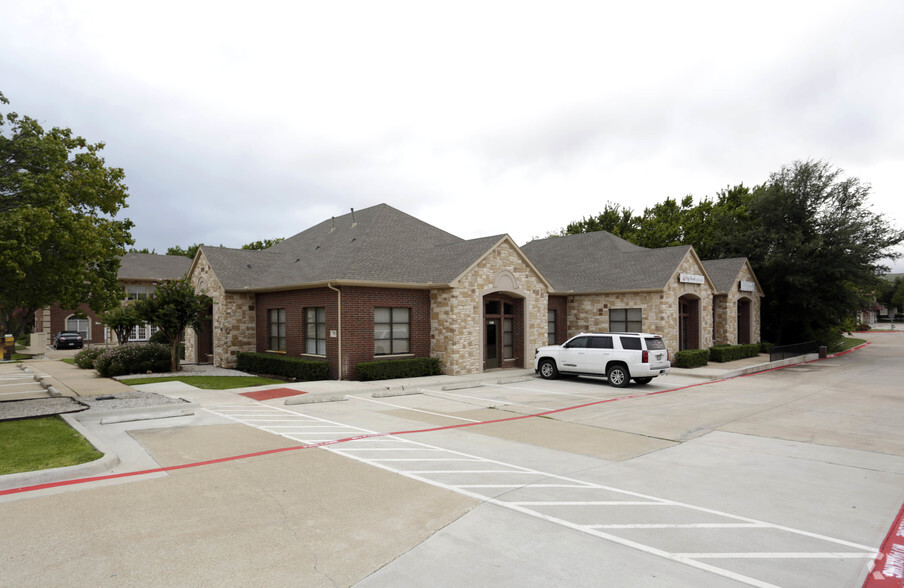 751 E Southlake Blvd, Southlake, TX à louer - Photo de l’immeuble – Image 1 sur 8