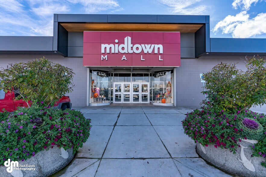 600 E Northern Lights Blvd, Anchorage, AK à louer - Photo de l’immeuble – Image 2 sur 21