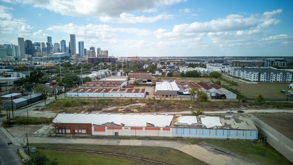 3229 Navigation Blvd, Houston, TX à vendre - Photo de l’immeuble – Image 3 sur 38