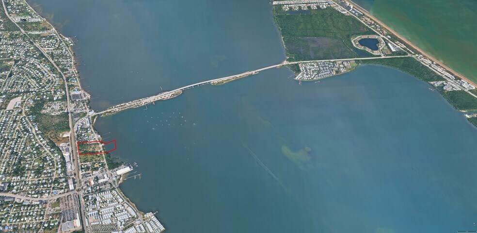 3545 NE Indian River Dr, Jensen Beach, FL à vendre - Photo de l’immeuble – Image 3 sur 11