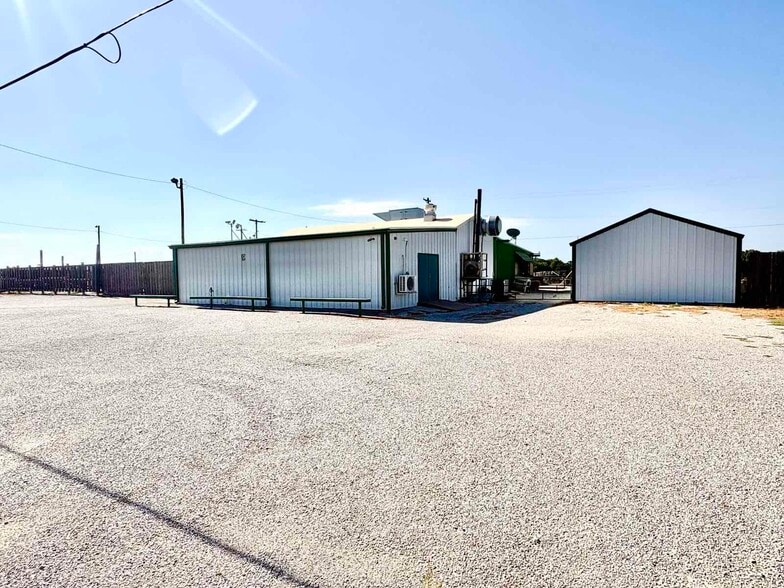 117 Oxford ave, Enid, OK à vendre - Photo principale – Image 1 sur 33