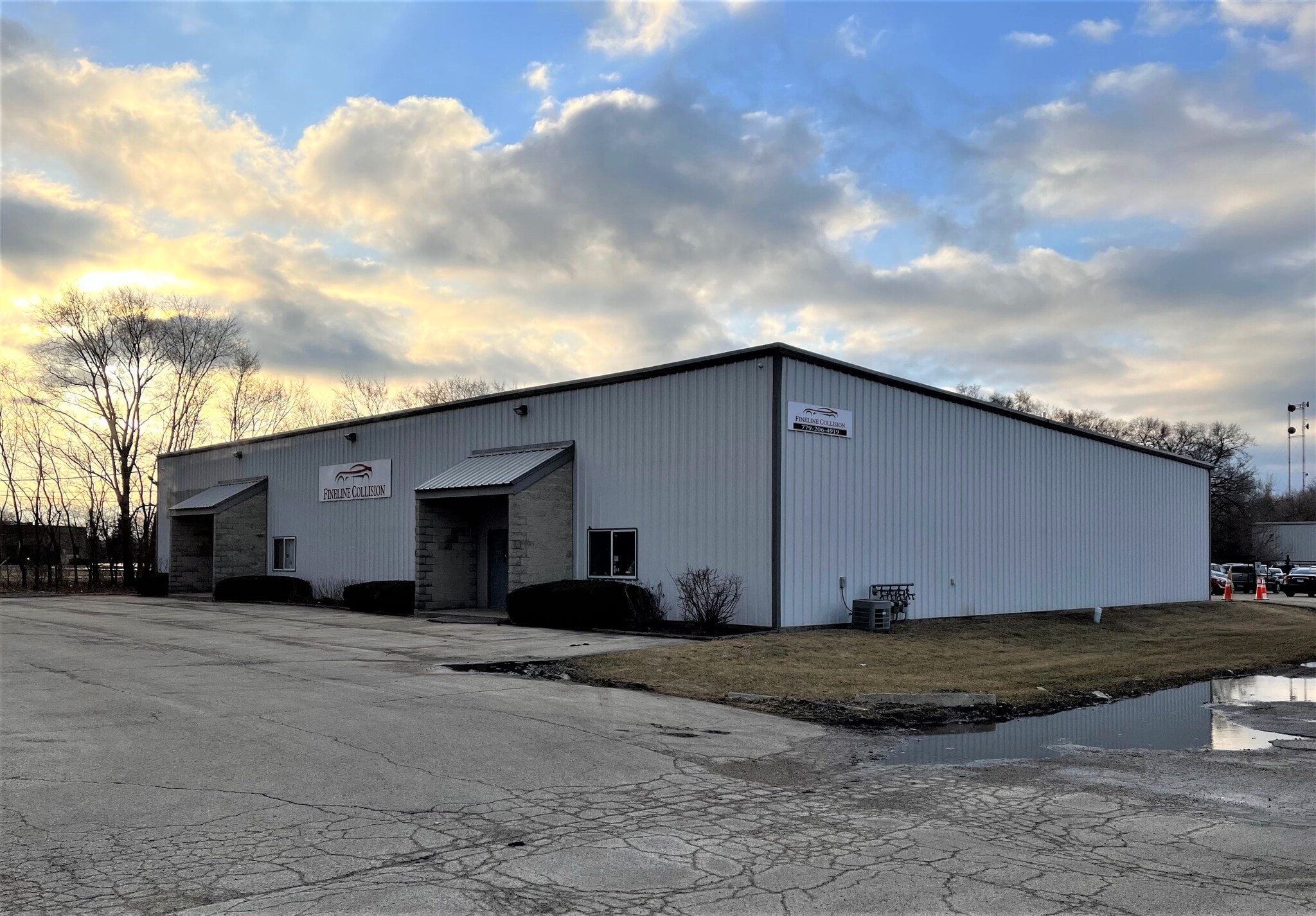 2402 McDonough St, Joliet, IL à louer Photo de l’immeuble– Image 1 sur 6