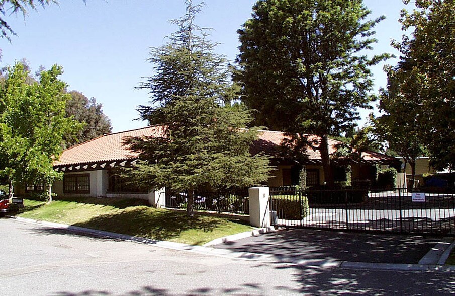 26401 Calle Rolando, San Juan Capistrano, CA à vendre - Photo de l’immeuble – Image 2 sur 30