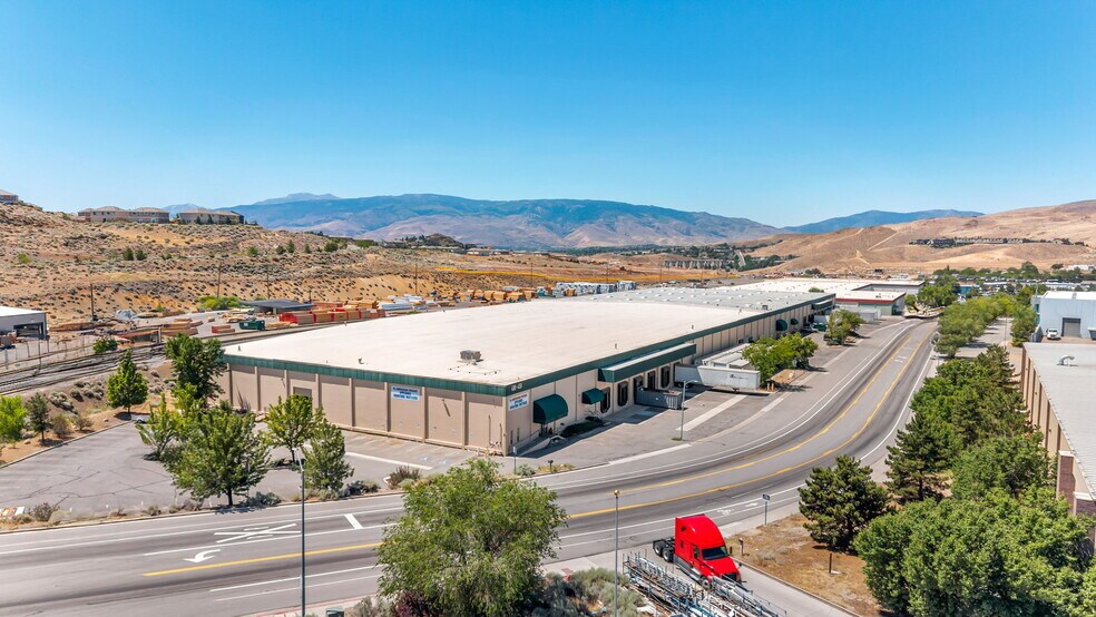 400 E Parr Blvd, Reno, NV à louer - Photo de l’immeuble – Image 2 sur 30