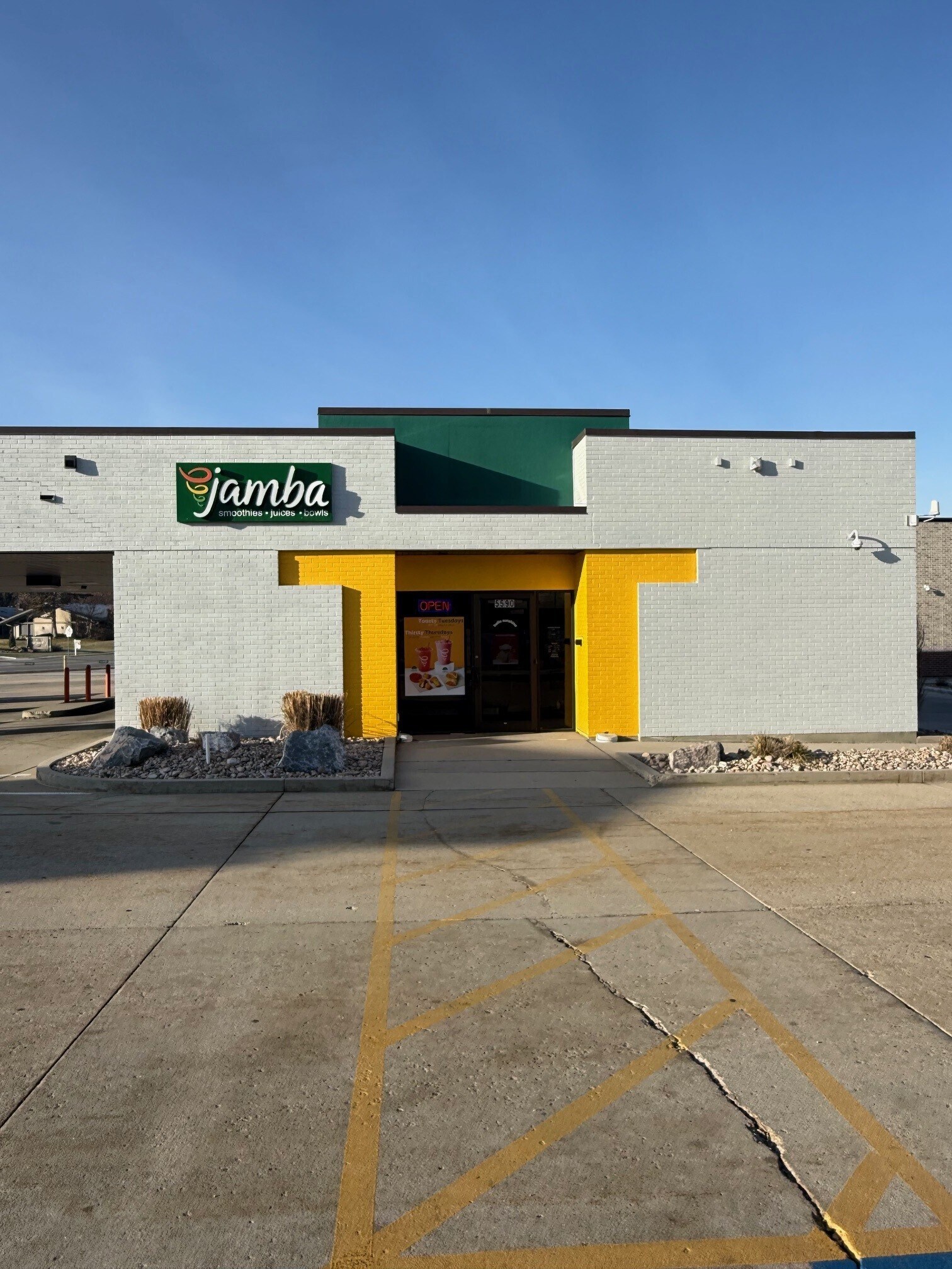 5590 S Van Winkle Expy, Salt Lake City, UT à louer Photo principale– Image 1 sur 5