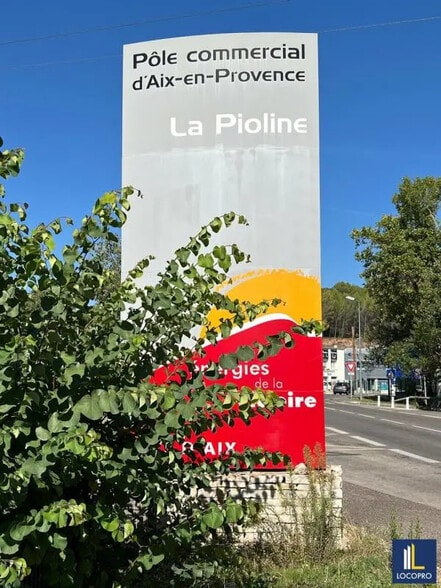 Local commercial dans Aix-en-Provence à louer - Photo de l’immeuble – Image 1 sur 5