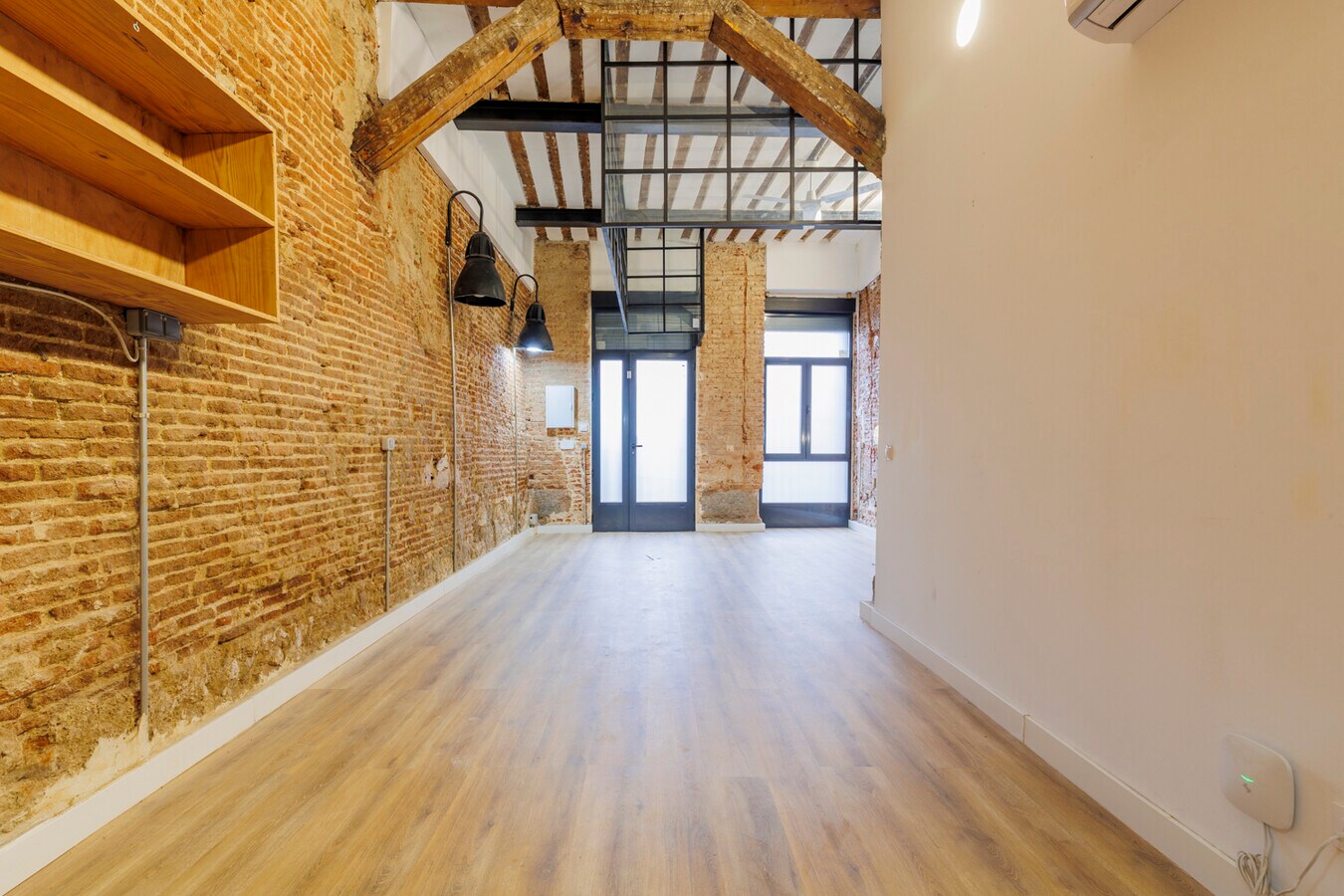 Madrid, MAD 28012 - Lot Puerta 02 - - Photo intérieure - Image 1 of 11