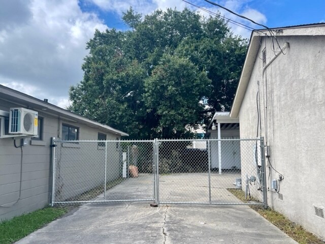 805 E 66th St, Savannah, GA à louer - Photo de l’immeuble – Image 3 sur 11