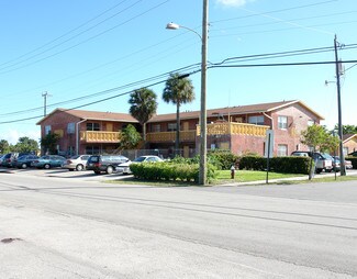 Plus de détails pour 940 NW 8th Ave, Pompano Beach, FL - Logement à vendre