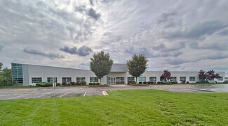Plus de détails pour 1101 Eastport Plaza Dr, Collinsville, IL - Local d'activités à louer