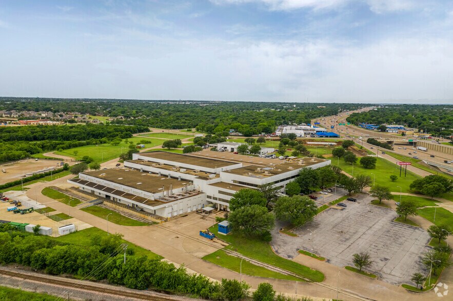 685 John B Sias Memorial Pkwy, Fort Worth, TX à louer - Aérien – Image 3 sur 9