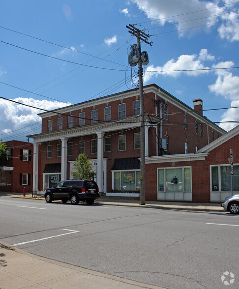 120-124 W Washington St, Medina, OH à louer - Photo de l’immeuble – Image 3 sur 5