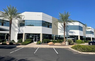 Plus de détails pour 7812 E Acoma Dr, Scottsdale, AZ - Industriel/Logistique à louer