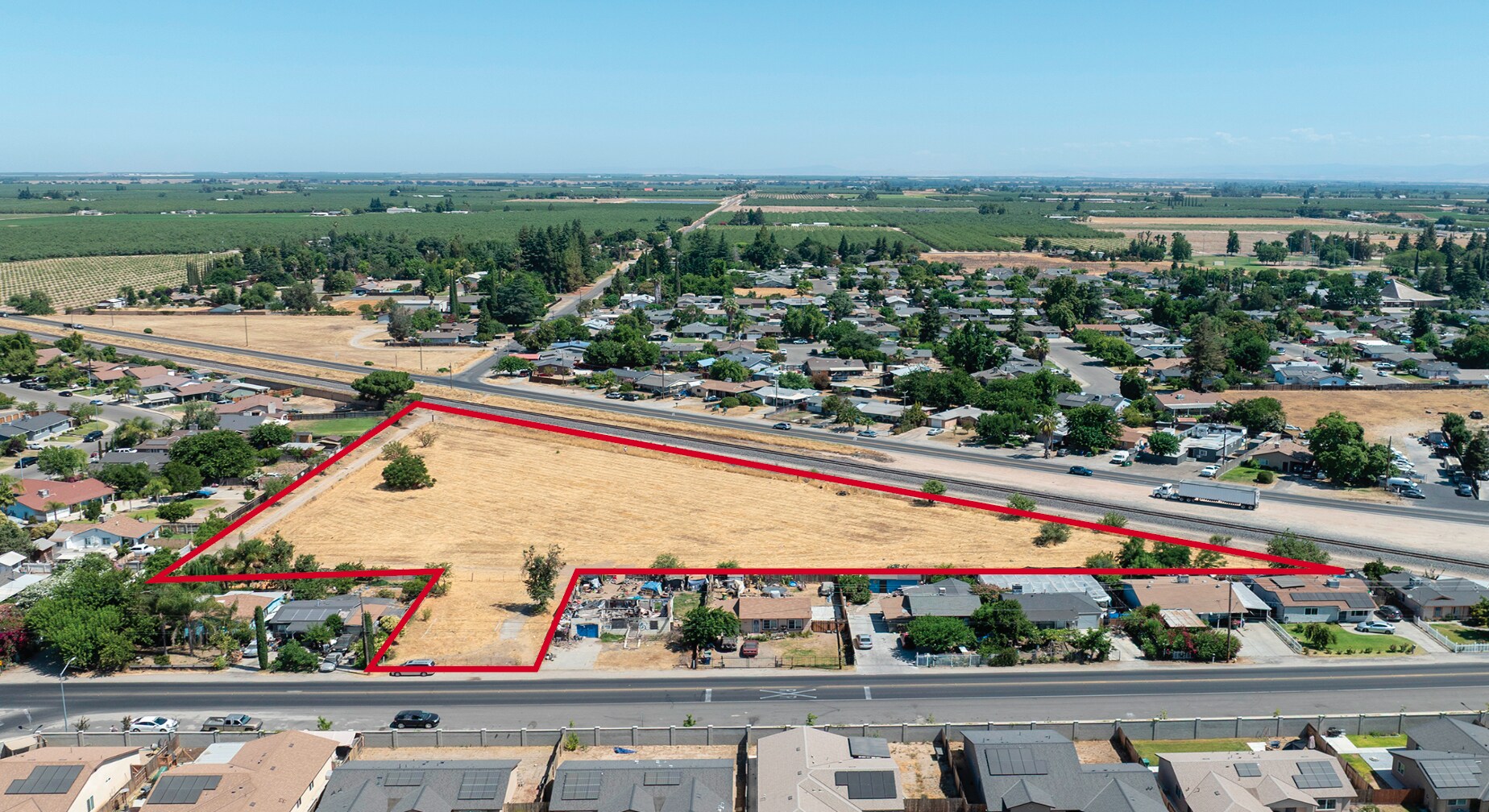 7470 Walnut Ave, Winton, CA à vendre Photo de l’immeuble– Image 1 sur 11